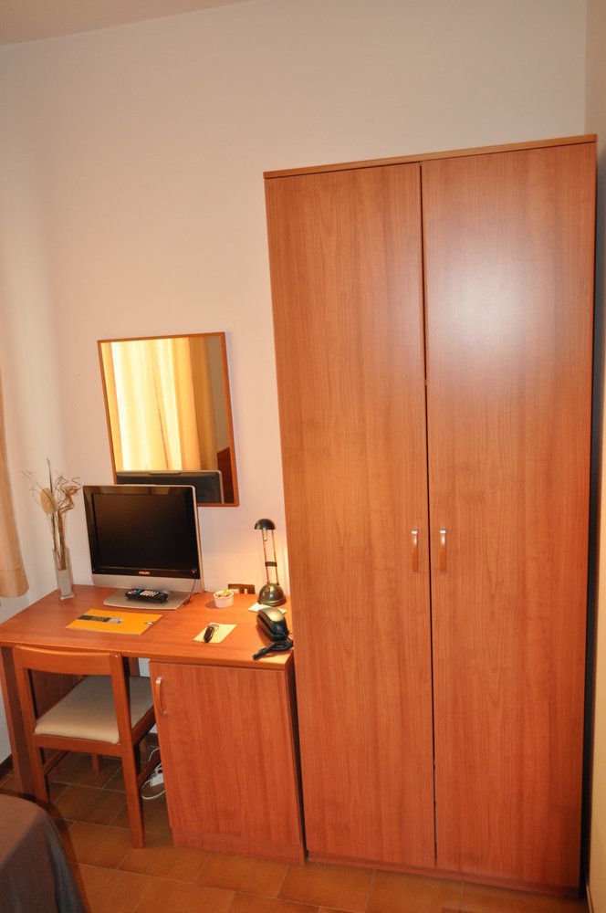 Velus Civitanova Marche